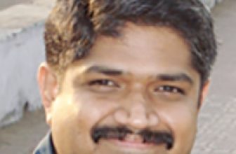 The disappearing AI middle class