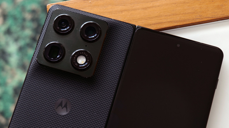 The Razr Fold features three rear cameras including its primary 50MP main sensor.