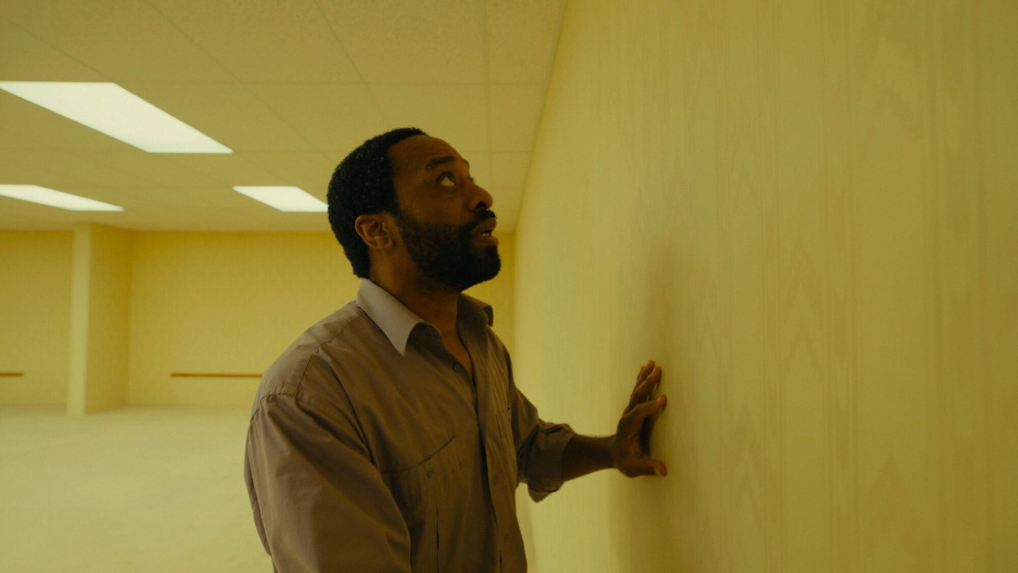 Chiwetel Ejiofor in "Backrooms."
