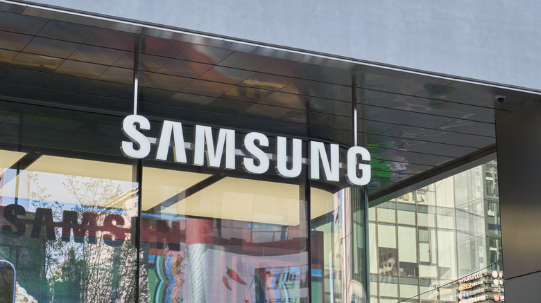 Samsung store.