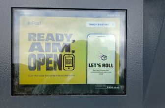 InPost locker caught shipping unactivated Windows