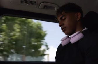 Lamine Yamal shares pictures teasing the new Beats headphones on the way