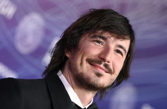 Robinhood’s venture fund IPO attracted 150,000+ retail investors, CEO says