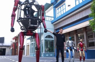 The Unitree GD01 Is a Giant Mecha Robot You Can Actually Buy