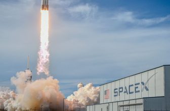 Former OpenAI Staffers Warn That xAI’s Poor Safety Record Could Complicate SpaceX’s IPO