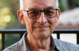 The man behind the legendary MPC, Roger Linn, stays focused with a single browser tab