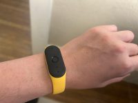 I tried Amazon’s Bee wearable and am both intrigued and slightly creeped out