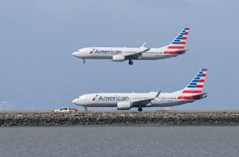 American Airlines is getting Starlink Wi-Fi