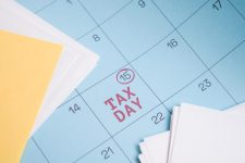 Photo tax exemption pensioners