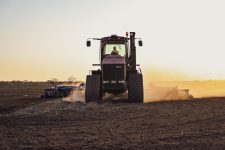 Photo tractor supply