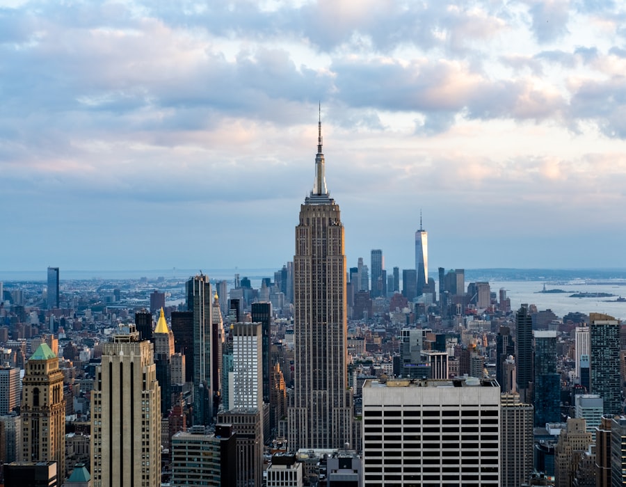 Photo empire state building climbers