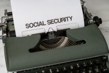 Photo social security cola 2027 announcement date