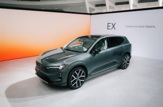 Volvo’s cars will warn one another about hazards in the road