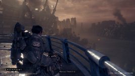 I played two missions of Gears of War: E-Day's campaign: One rocked, but the other did not