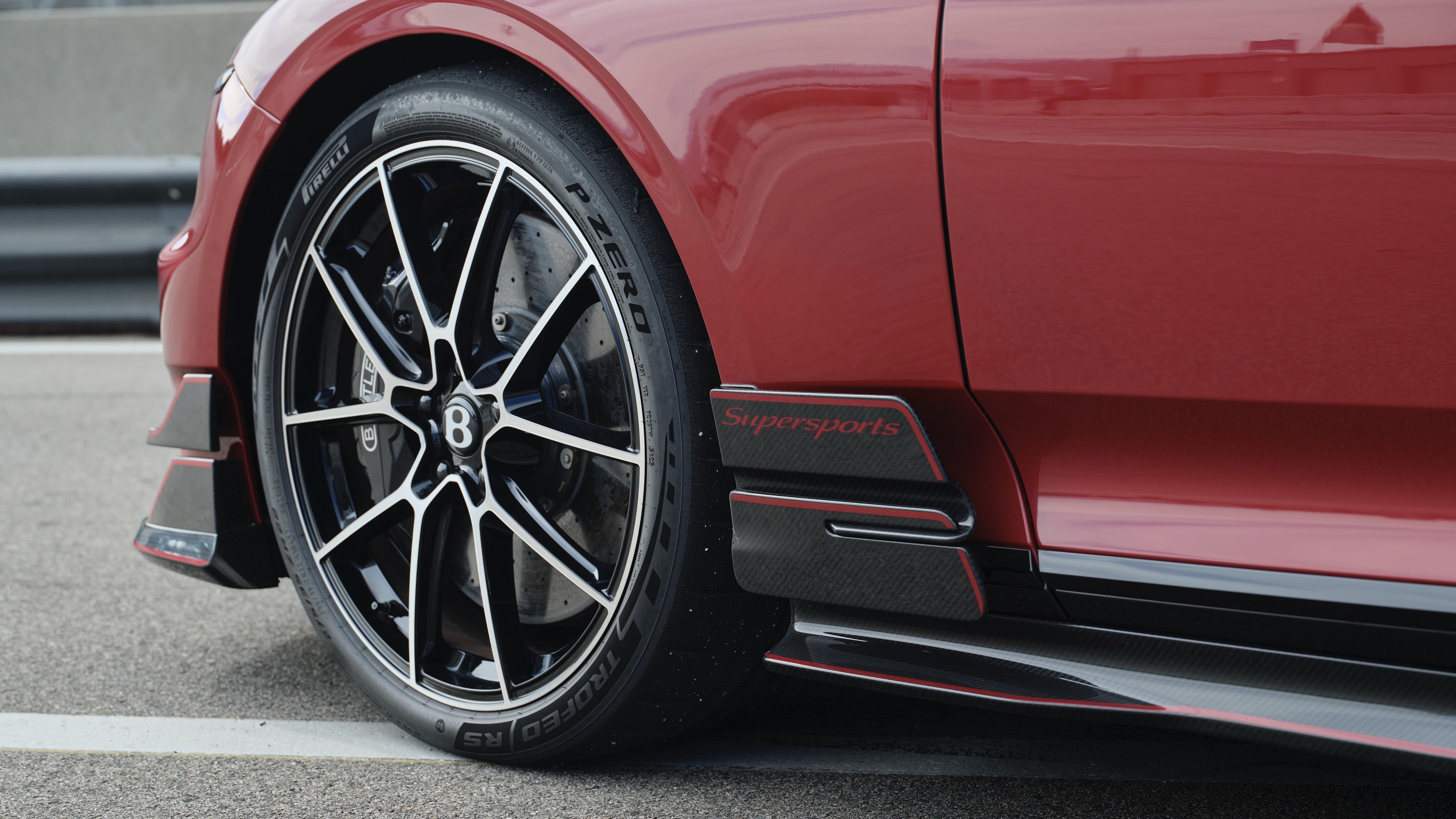 carbon fiber winglets on a Bentley