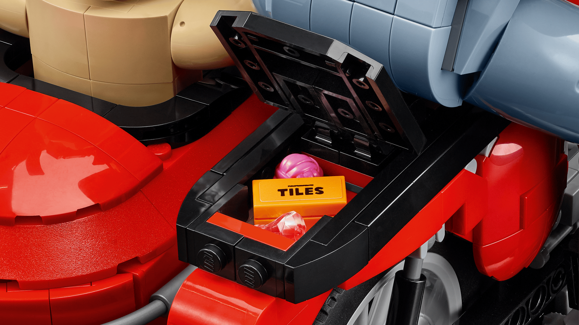 crackers, a yarn ball, and diamond accessories in lego wallace & gromit set