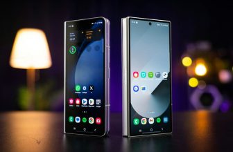 Photo Samsung Galaxy Fold smartphone