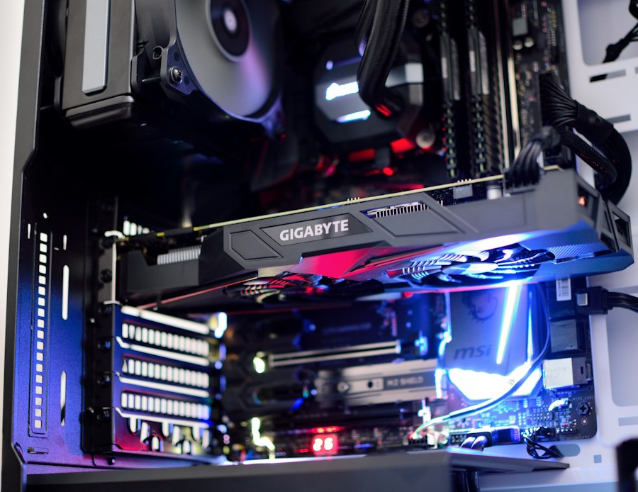 RTX 5080 Ryzen 7 9800X3D prebuilt PC