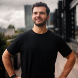 Exclusive: No More Side Hustles: Why AI Startup Omnea Will Give Employees $250K To Openly Plan Their Next Startup