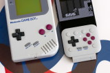 8BitDo’s FlipPad is the most pocketable way to turn your phone into a Game Boy